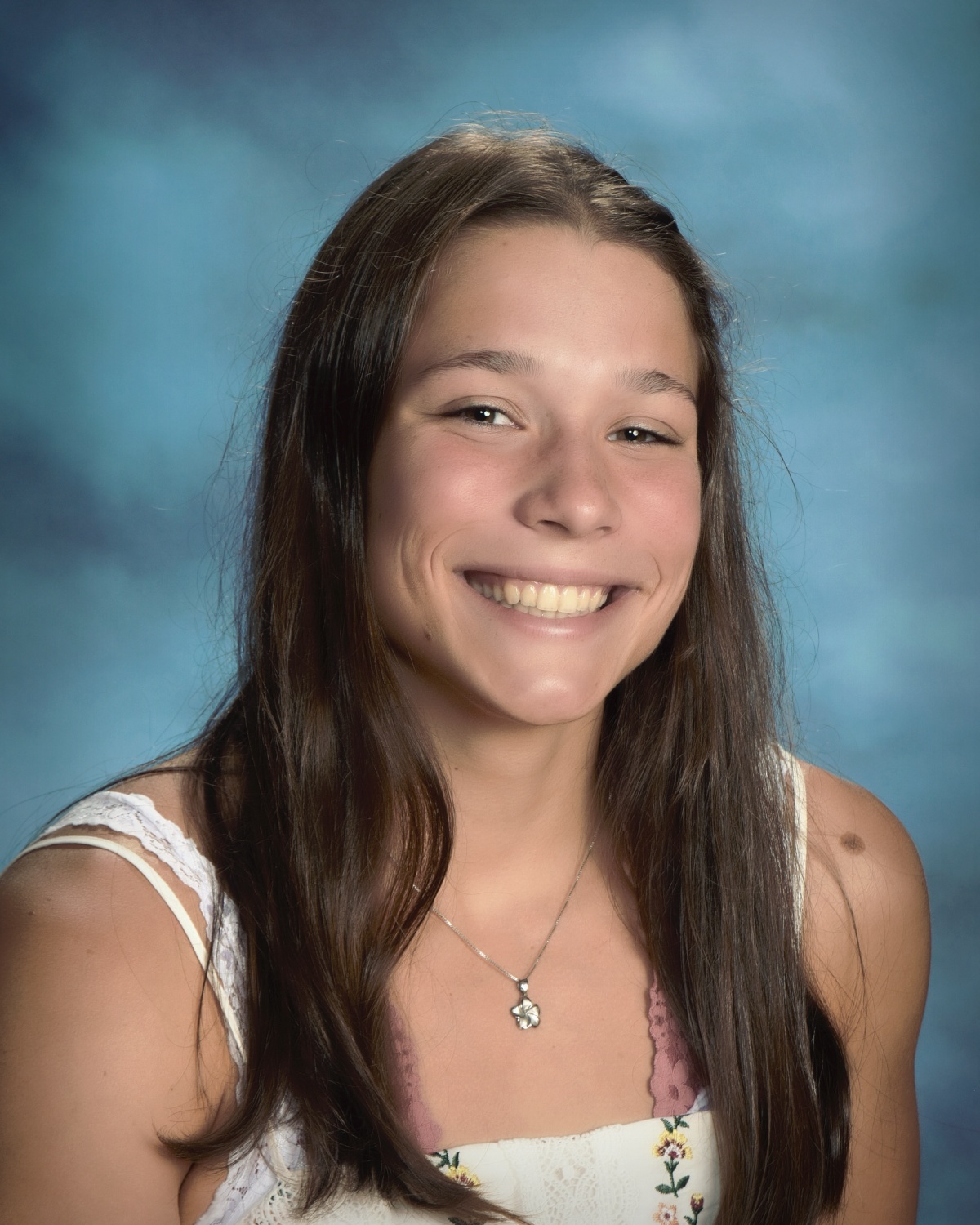 Maine South High School Student Creates Online Tutoring Program at